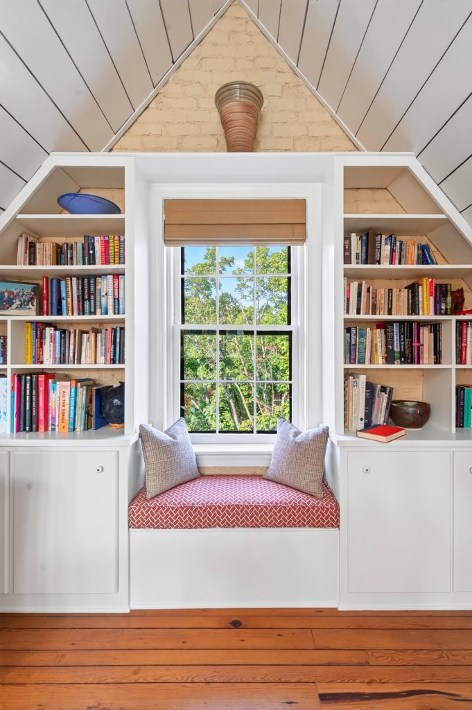 Window seat framed by built-in bookshelves, A Modern Take on the Fan, Richmond, Virginia